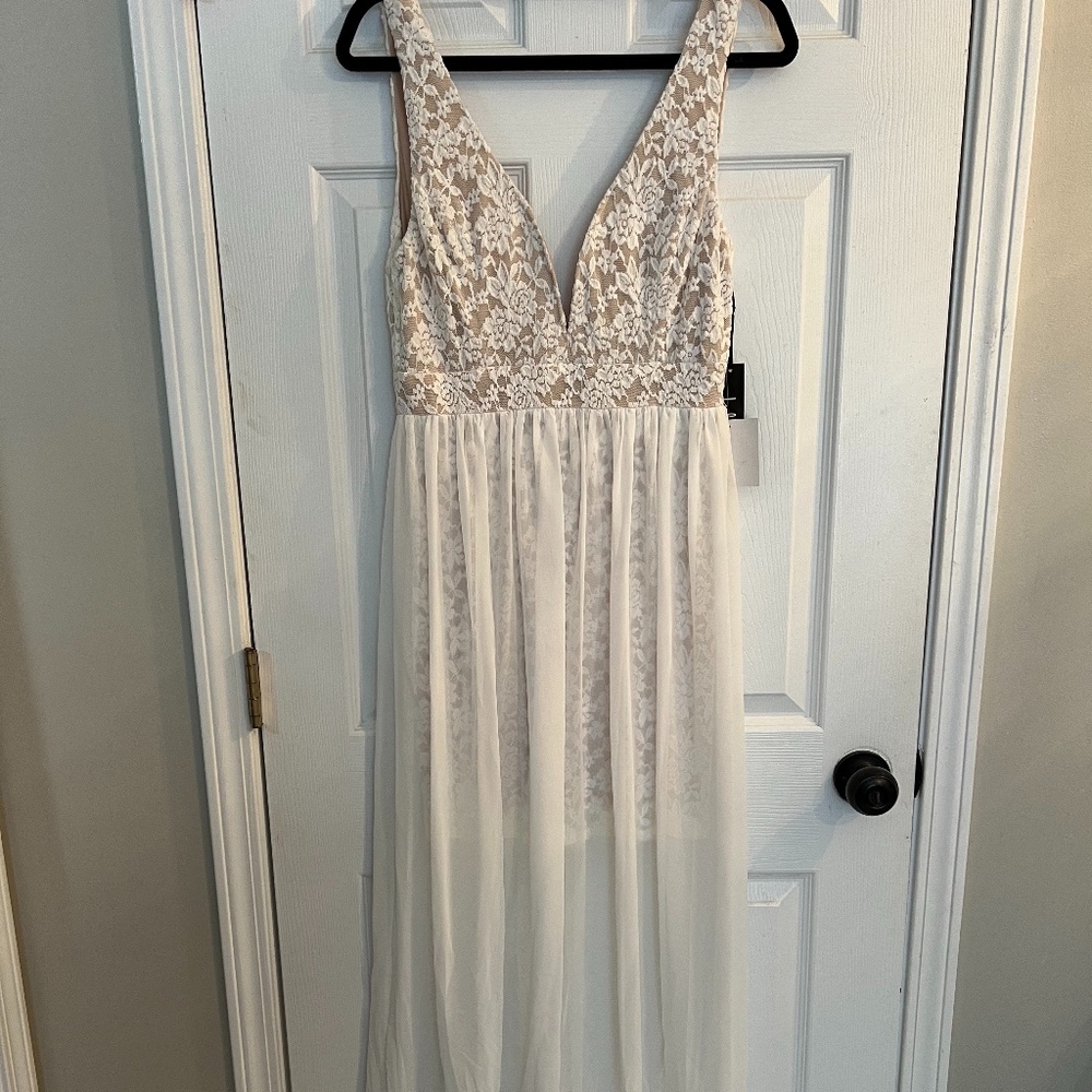 Cream/Off White Flowy Dress - Womens Large